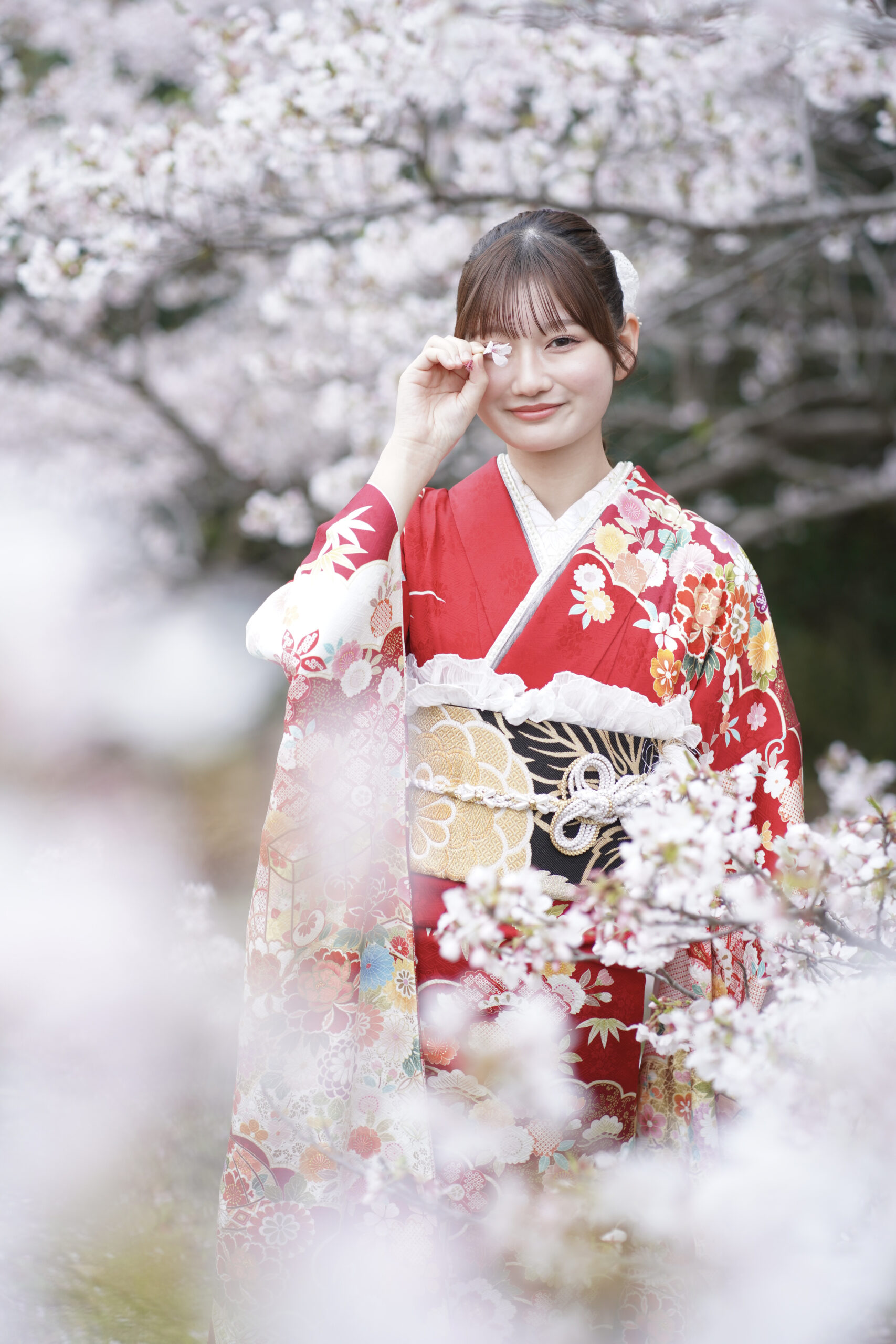 成人式の振袖姿の女性